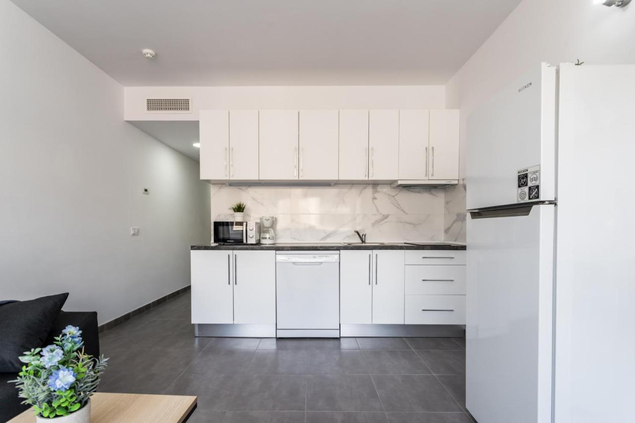 Sur Suites Palmeras 487 Фуэнхирола Экстерьер фото