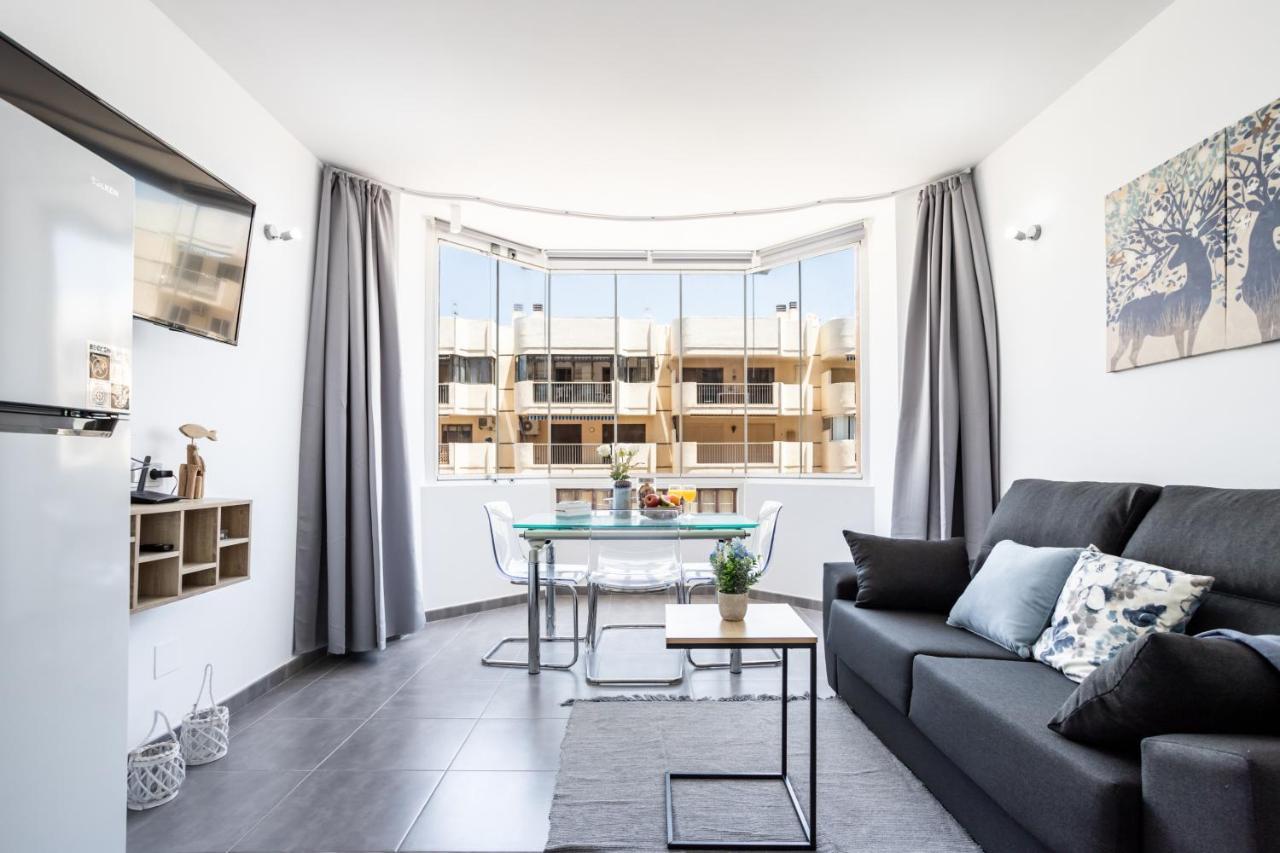 Sur Suites Palmeras 487 Фуэнхирола Экстерьер фото
